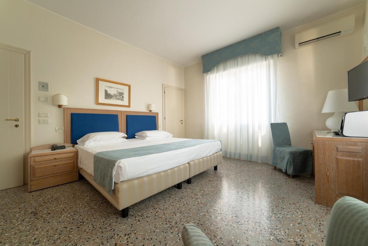 La Dependance By Casa Bianca Hotel Lido di Jesolo Eksteriør billede